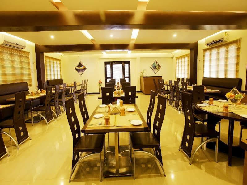 蒂鲁瓦纳马莱阿卡什酒店 Tiruvannāmalai 外观 照片